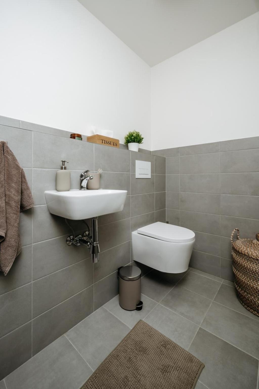 Three Bedroom Aparment With Terrace By Days Lejlighed Prag